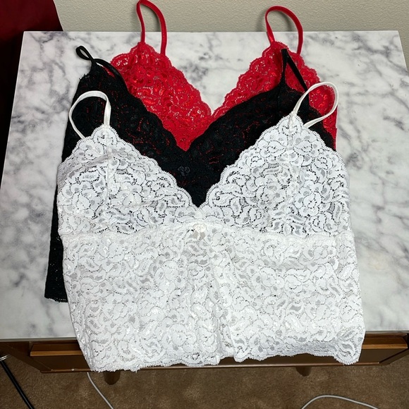 Lace Bralette Bundle size Medium Red/Black/white NWOT - Picture 2 of 4